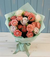 Букет цветов из:  Розы в Горном Ставропольского края