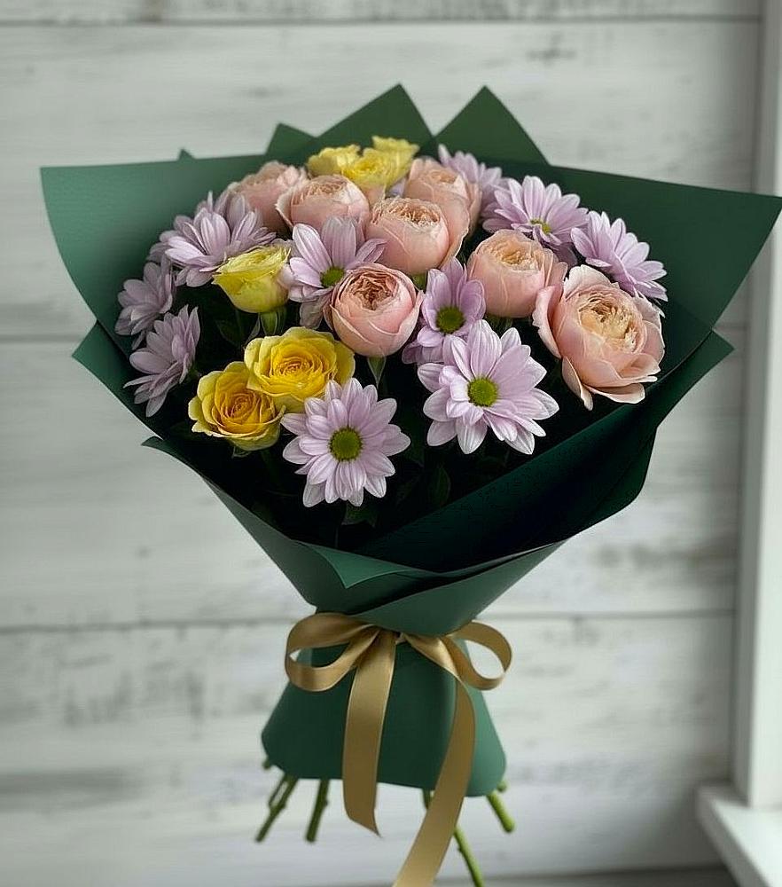 Букет цветов из: Хризантемы и Розы в Горном Ставропольского края