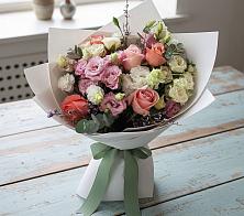 Букет цветов из:  Розы, Лизиантусы и Гвоздики в Горном Ставропольского края