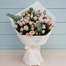 Букет цветов из:  Розы в Горном Ставропольского края
